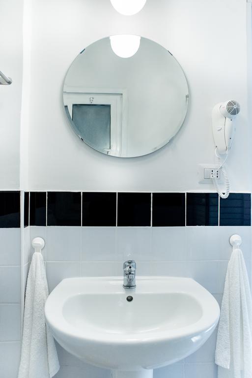 Cm B&B Piramide Roma Rom bilde
